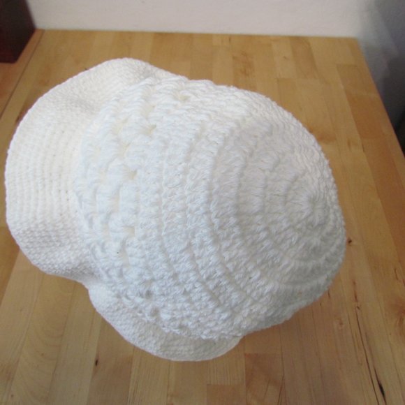 Taller de ABU Handmade crochet hat (white) - Picture 8 of 13